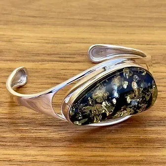MILENA Green Amber Bangle Luxury Designed