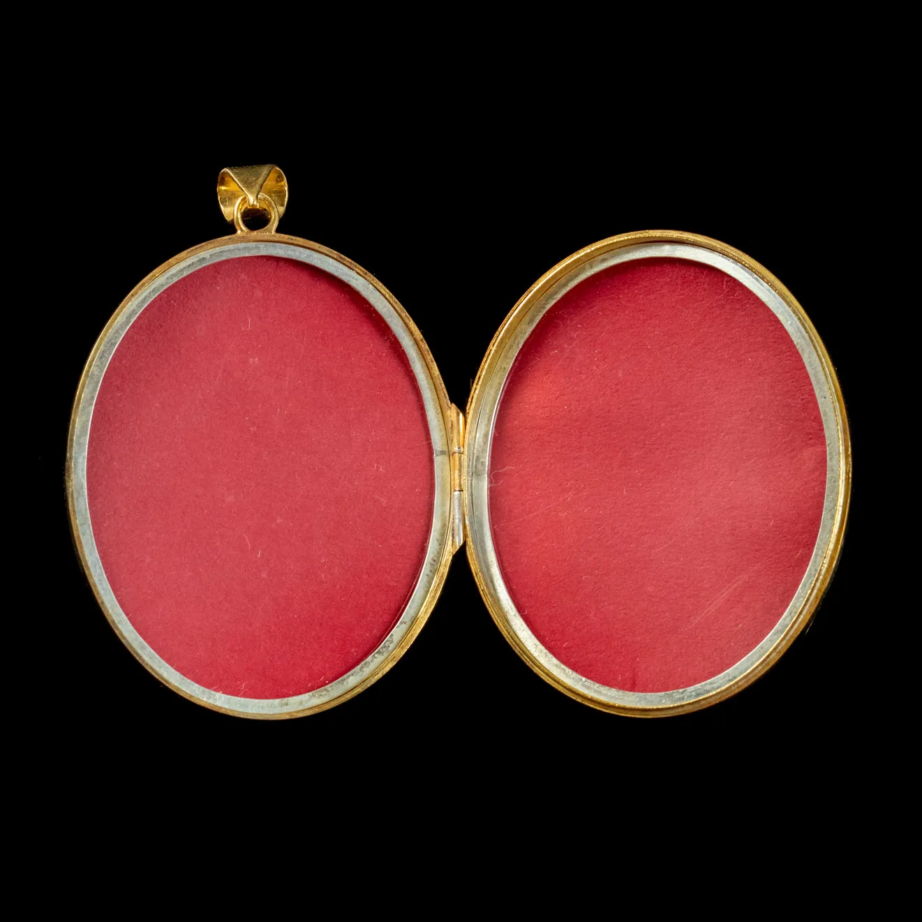 Vintage Floral Locket Sterling Silver 18ct Gold Gilt Dated 1975